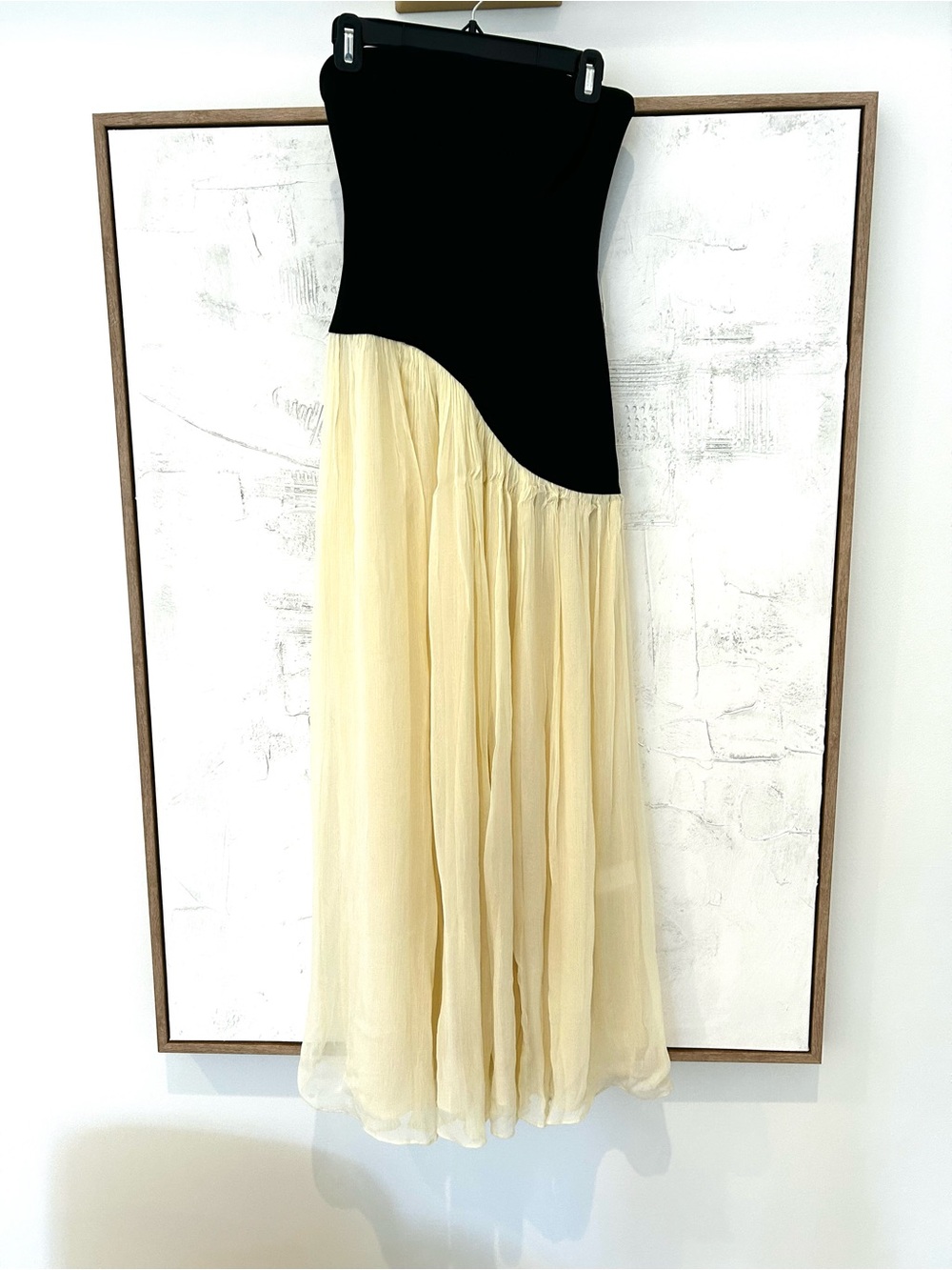 Lovers and Friends Alice Strapless Gown - Picture 4 of 6